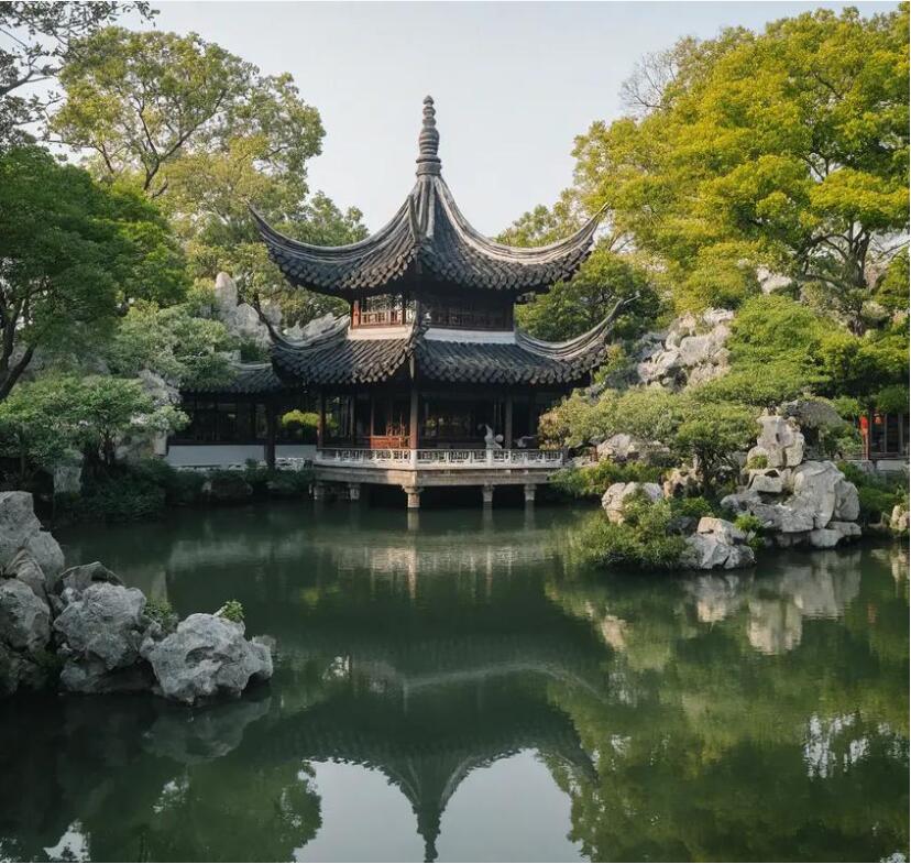 重庆北碚夏日餐饮有限公司